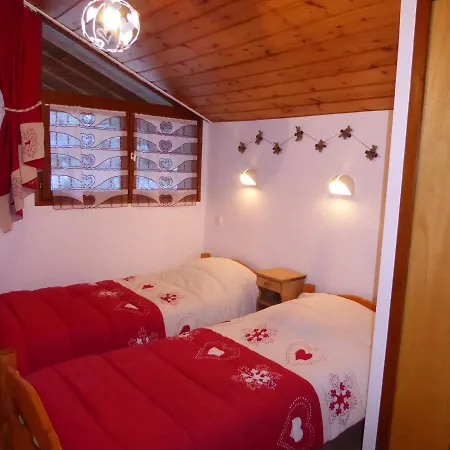 Champagny-en-vanoise, 3 Pièces, 4 Personnes - Fr-1-464-1 * La Plagne