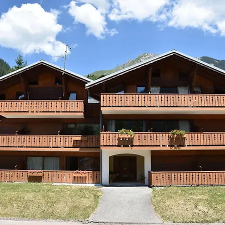Champagny-en-vanoise, 3 Pièces, 4 Personnes - Fr-1-464-1 Appartement La Plagne